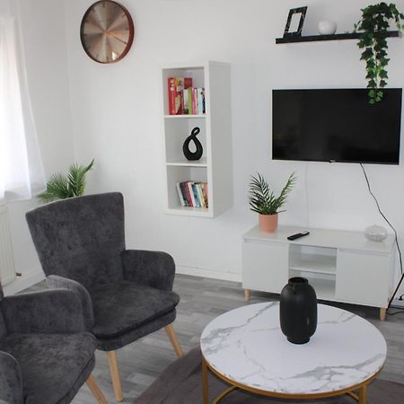 Ruhiges & Schickes 4 Zi-Apartment Heilbronn Bagian luar foto