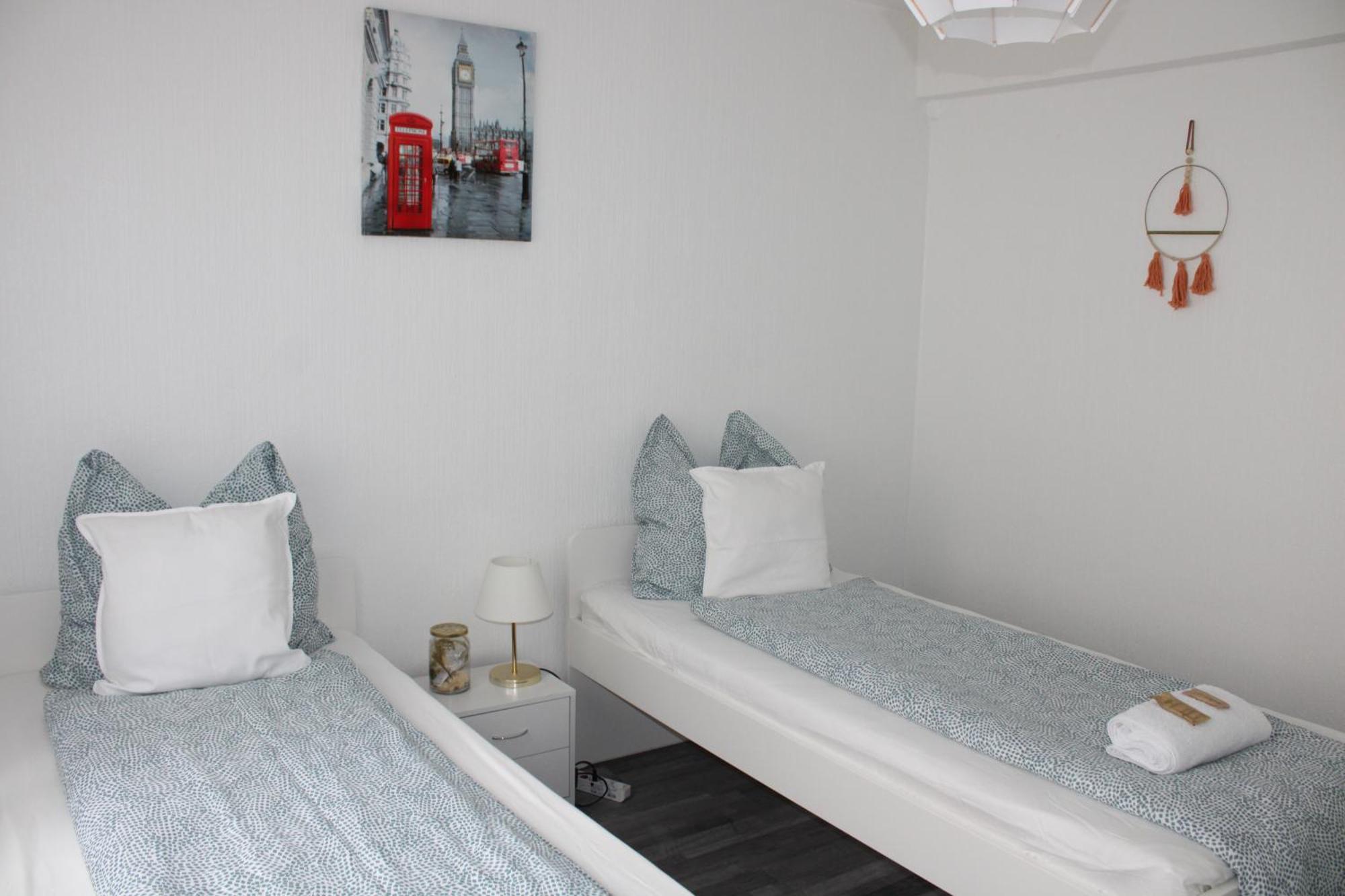 Ruhiges & Schickes 4 Zi-Apartment Heilbronn Bagian luar foto