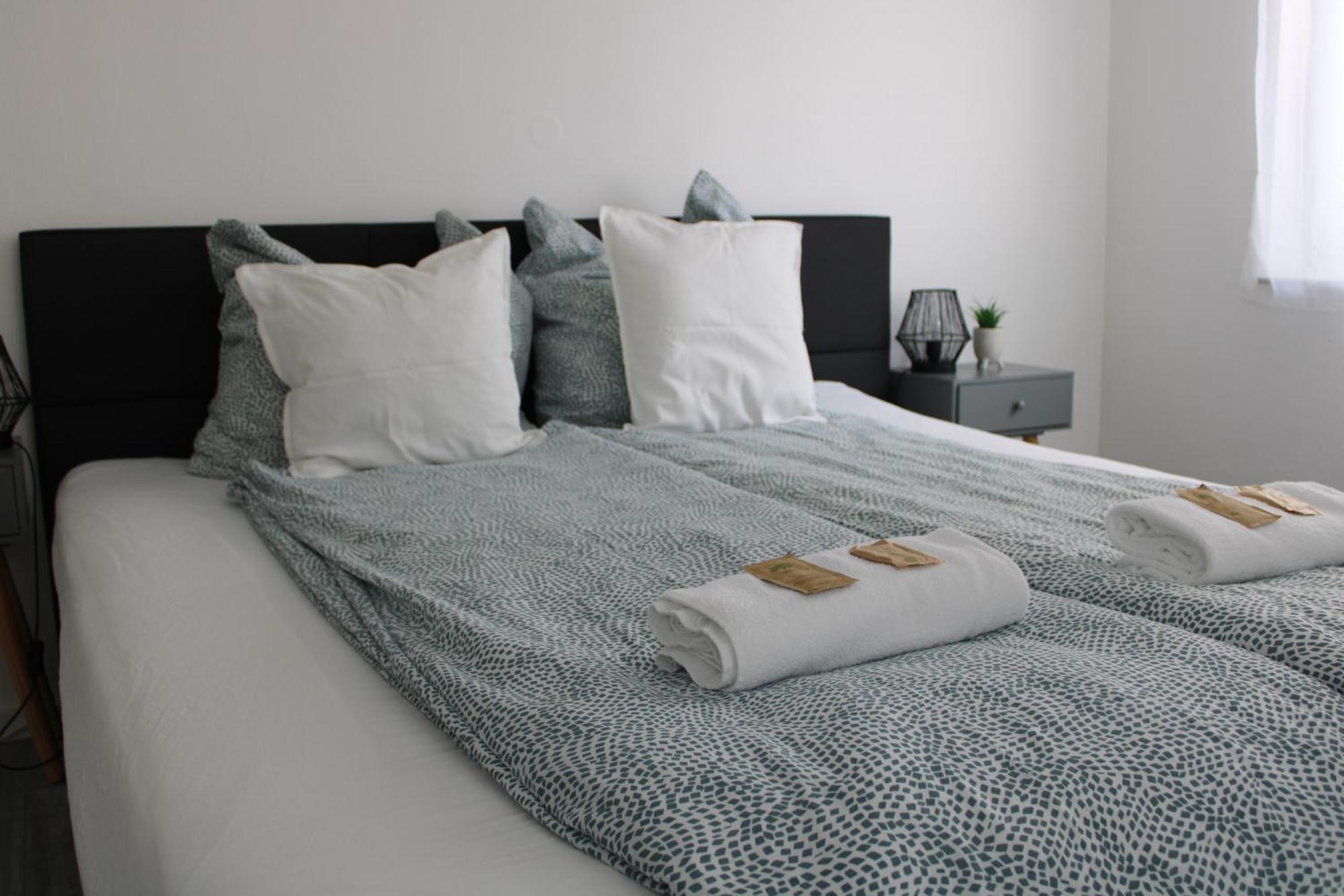 Ruhiges & Schickes 4 Zi-Apartment Heilbronn Bagian luar foto